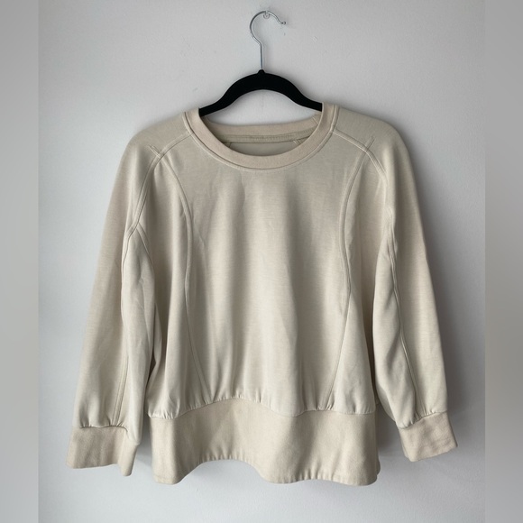 Lululemon Sweatshirt - Picture 1 of 4